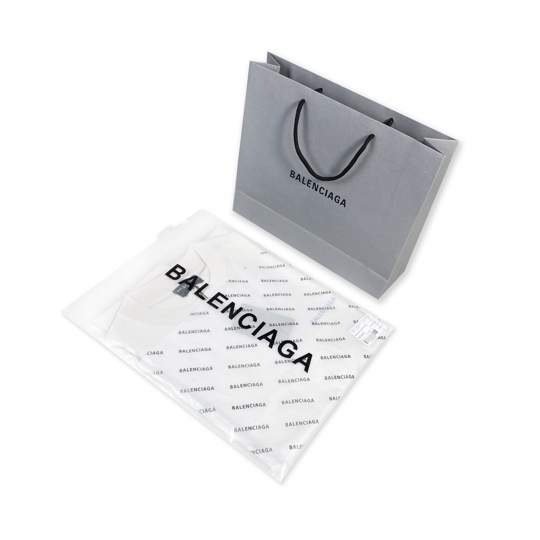 Balenciaga 巴黎世家 印花字母logo 短袖 米白色 T 恤 圆领 夏季 男女同款 612966TIVG59055