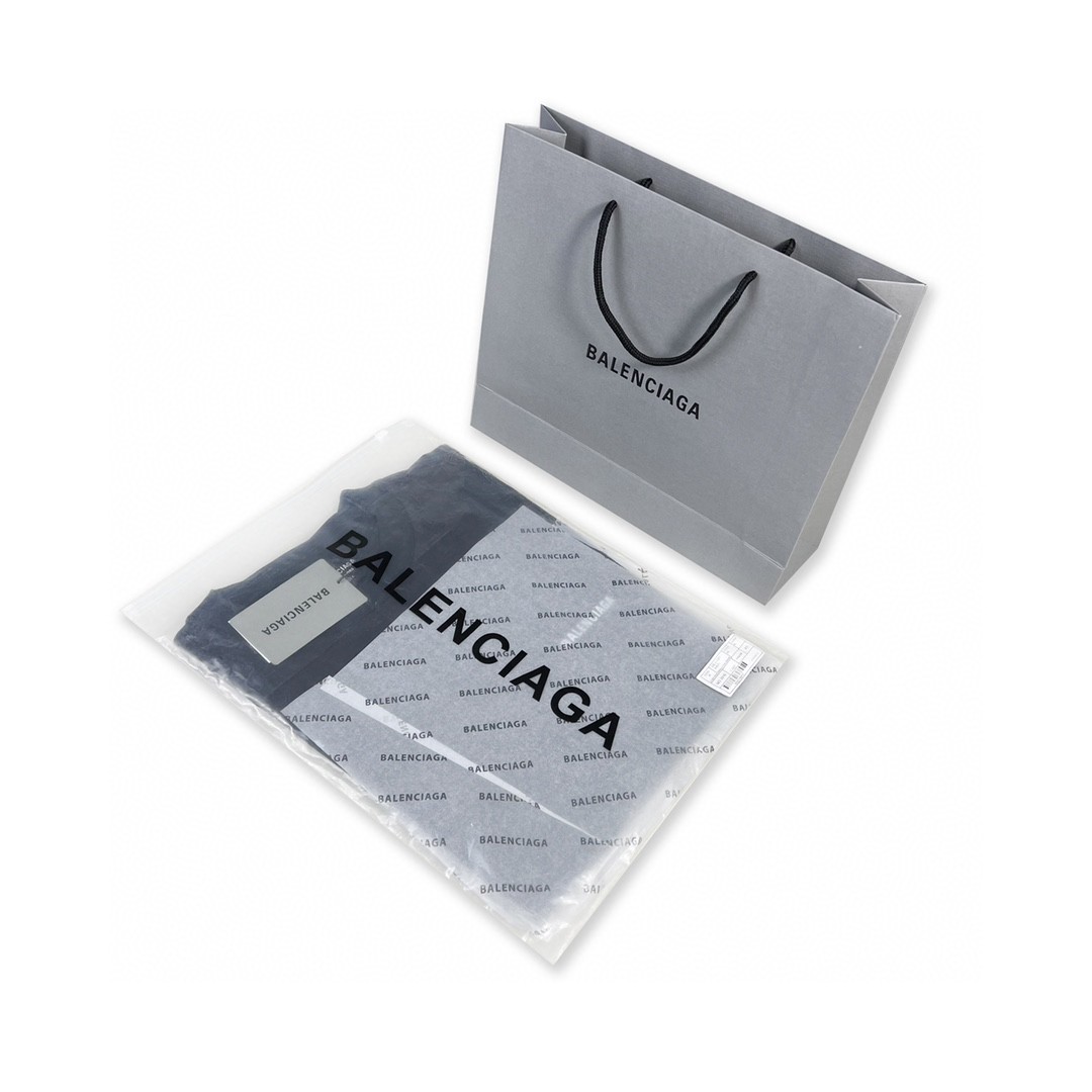 Balenciaga 巴黎世家 印花字母logo 短袖 黑色 T 恤 圆领 夏季 男女同款 612966TIVG51070