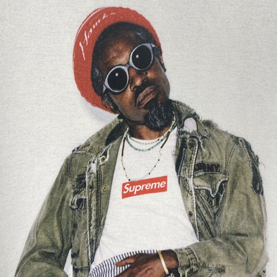 Supreme FW22 Week1 Andre 3000 Tee 安德雷本杰明 图案印花 黑色 短袖 T 恤 男女同款