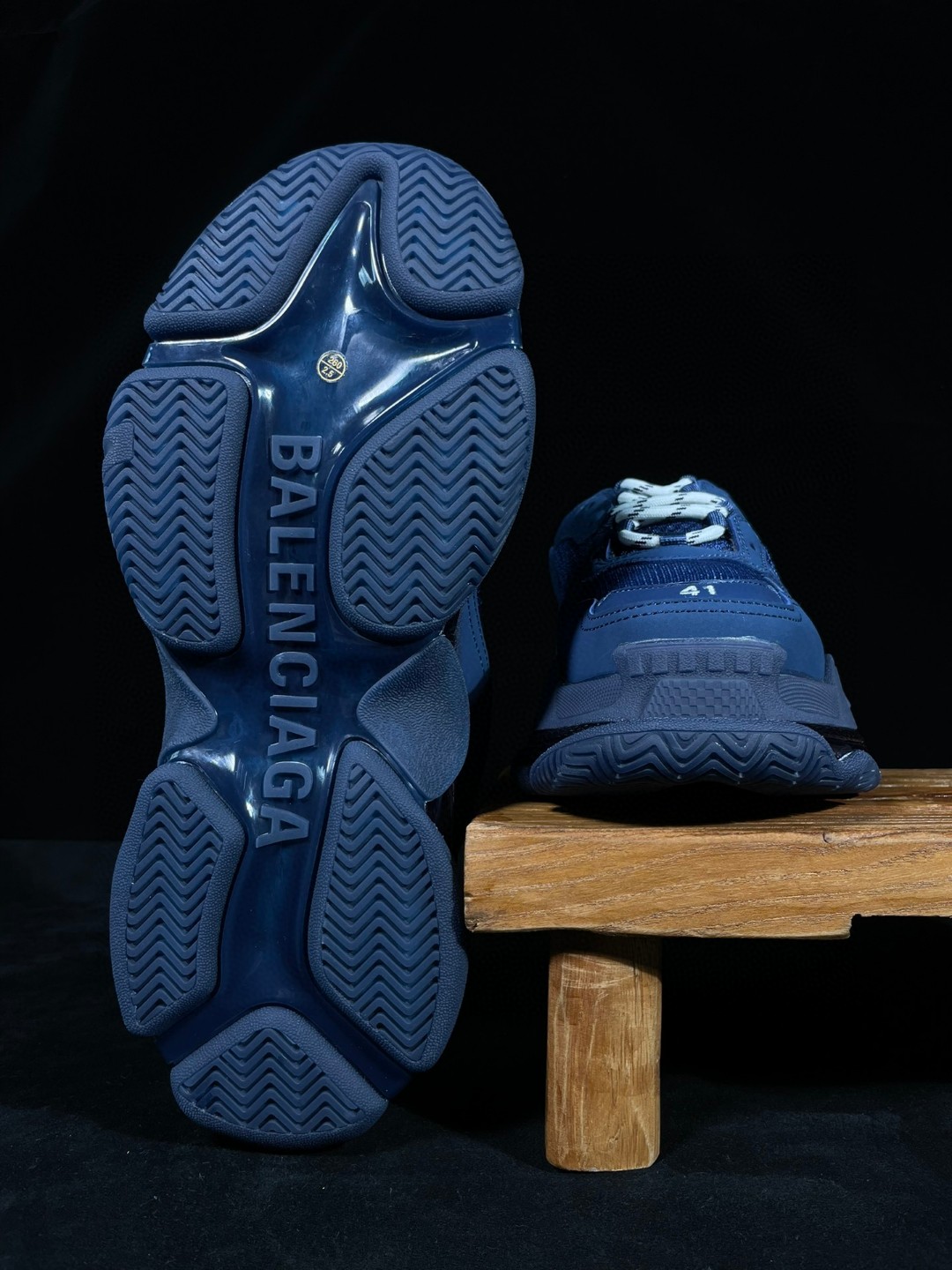 Balenciaga Triple S Clear Sole 巴黎世家 海军蓝 气垫 老爹鞋 运动 复古板鞋 休闲鞋 男鞋 女鞋