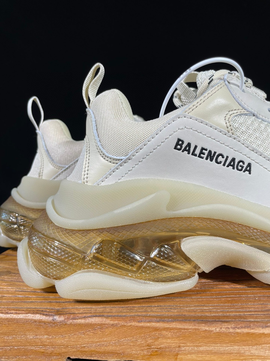 [Copy]Balenciaga Triple S Clear Sole 巴黎世家 miba色 气垫 老爹鞋 运动 复古板鞋 休闲鞋 男鞋 