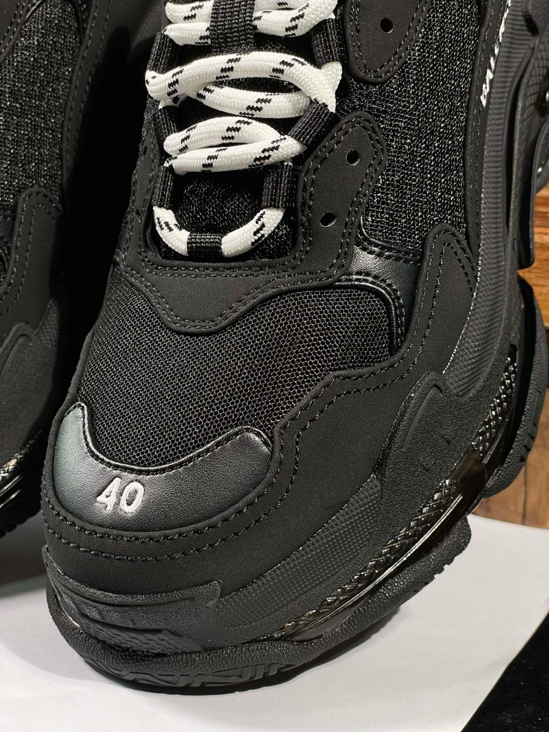 Balenciaga Triple S Clear Sole 巴黎世家 黑色 气垫 老爹鞋 运动 复古板鞋 休闲鞋 男鞋 女鞋