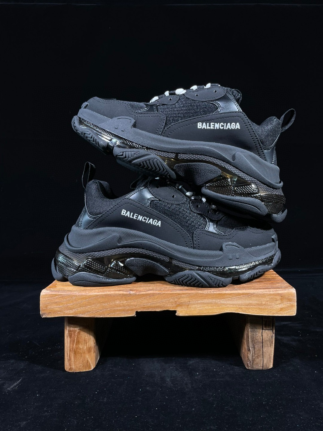 Balenciaga Triple S Clear Sole 巴黎世家 黑色 气垫 老爹鞋 运动 复古板鞋 休闲鞋 男鞋 女鞋
