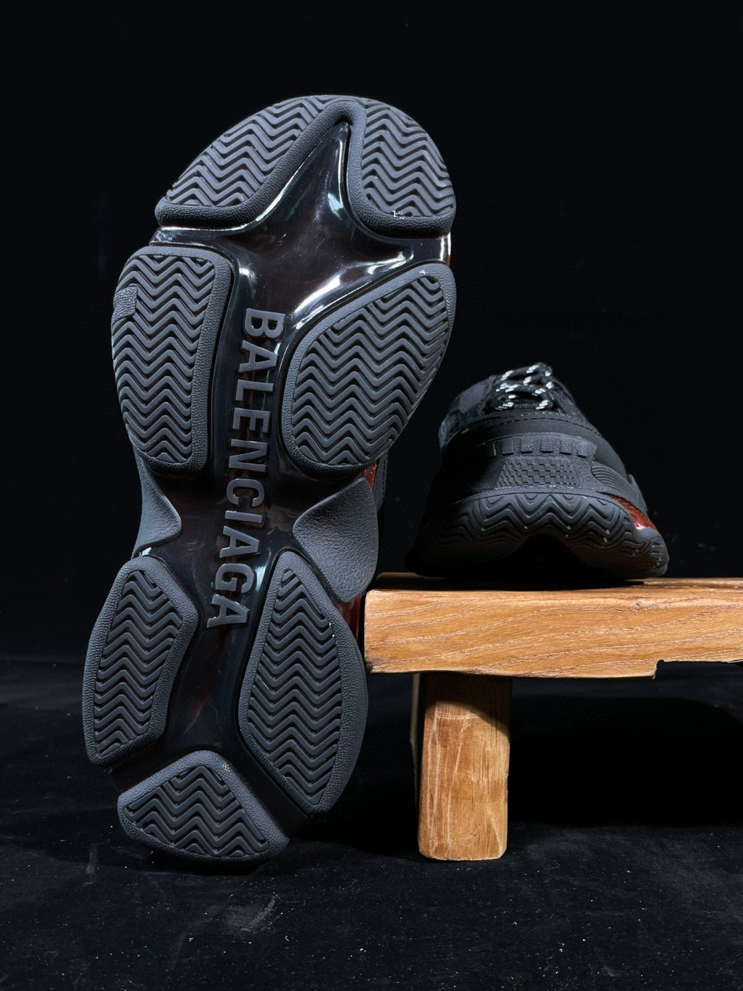 Balenciaga Triple S Clear Sole 巴黎世家 黑紫 气垫 老爹鞋 运动 复古板鞋 休闲鞋 男鞋 女鞋