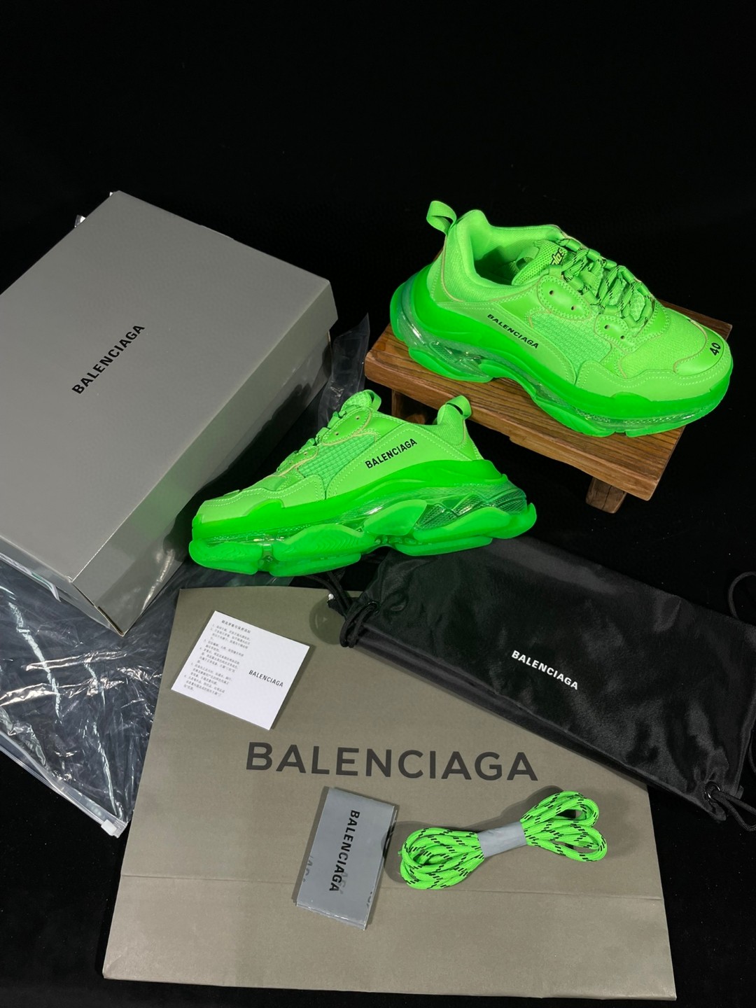 Balenciaga Triple S Clear Sole 巴黎世家 绿色 气垫 老爹鞋 运动 复古板鞋 休闲鞋 男鞋 女鞋