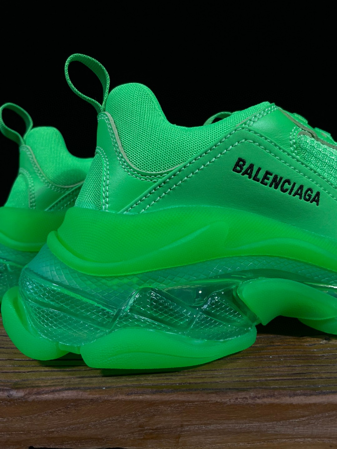 Balenciaga Triple S Clear Sole 巴黎世家 绿色 气垫 老爹鞋 运动 复古板鞋 休闲鞋 男鞋 女鞋