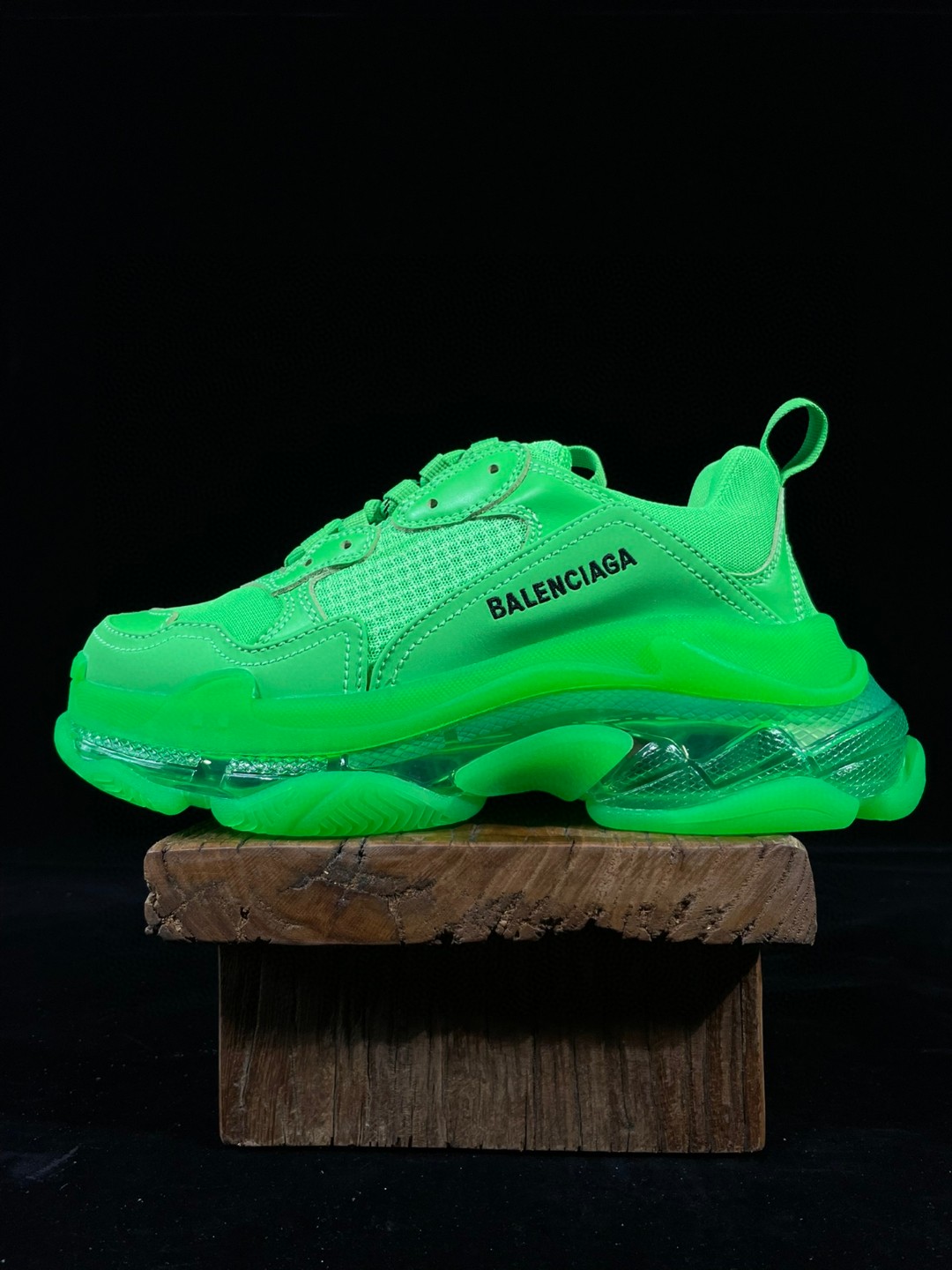 Balenciaga Triple S Clear Sole 巴黎世家 绿色 气垫 老爹鞋 运动 复古板鞋 休闲鞋 男鞋 女鞋