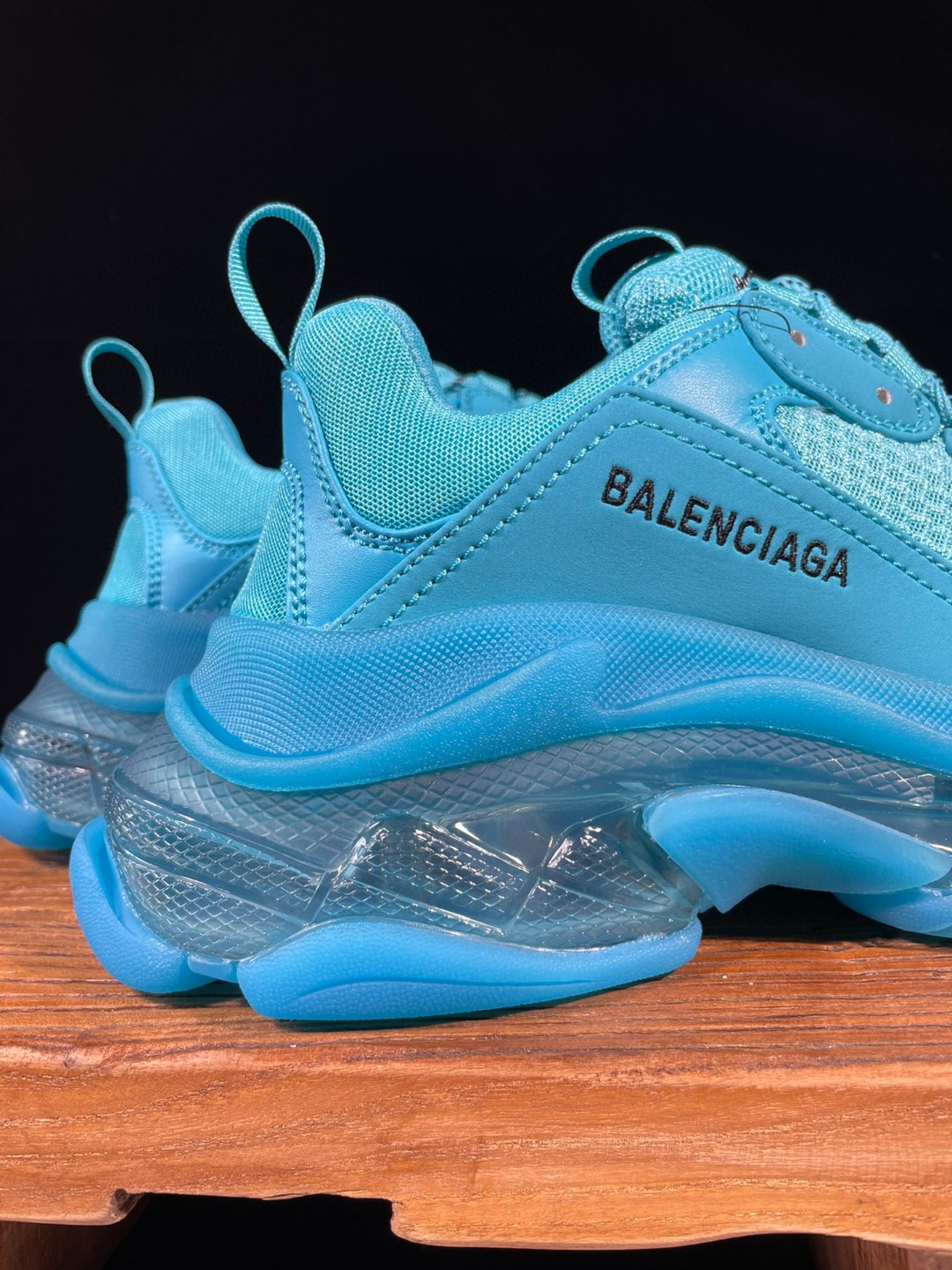 Balenciaga Triple S Clear Sole 巴黎世家 蓝色 气垫 老爹鞋 运动 复古板鞋 休闲鞋 男鞋 女鞋