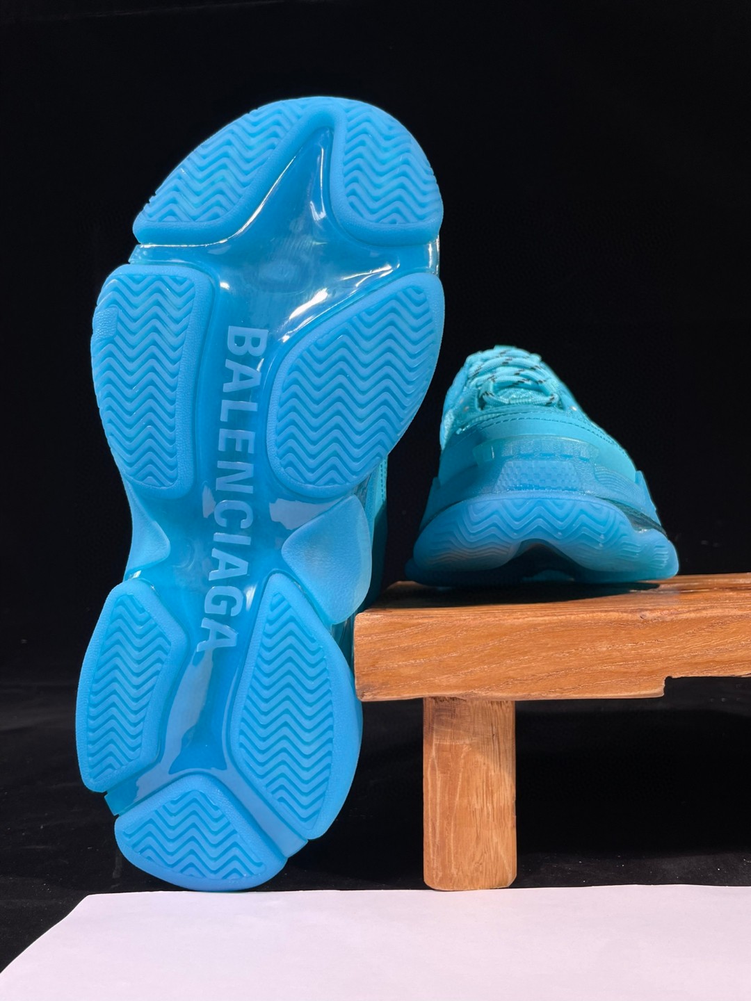 Balenciaga Triple S Clear Sole 巴黎世家 蓝色 气垫 老爹鞋 运动 复古板鞋 休闲鞋 男鞋 女鞋