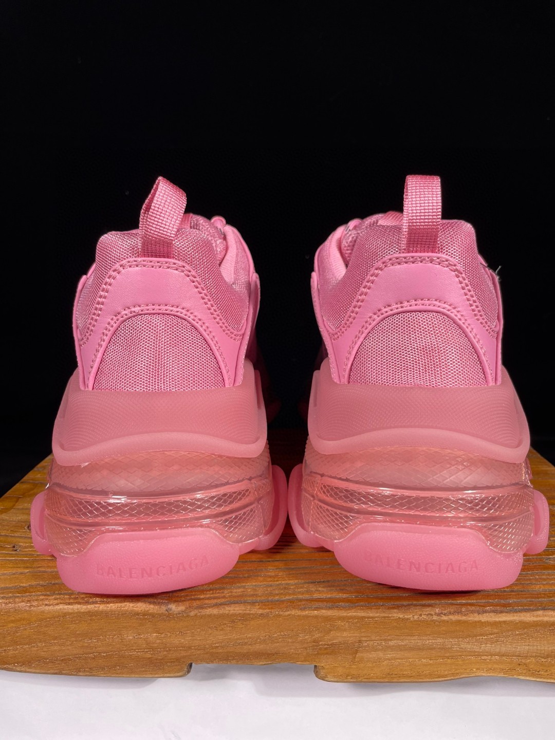 Balenciaga Triple S Clear Sole 巴黎世家 粉色 气垫 老爹鞋 运动 复古板鞋 休闲鞋 男鞋 女鞋