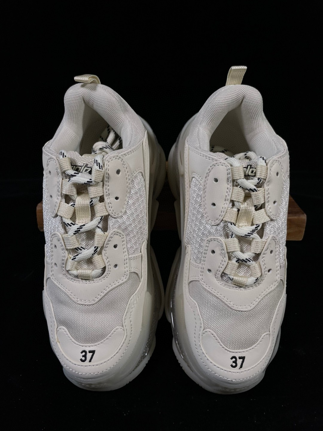 Balenciaga Triple S Clear Sole 巴黎世家 白色 气垫 老爹鞋 运动 复古板鞋 休闲鞋 男鞋 女鞋