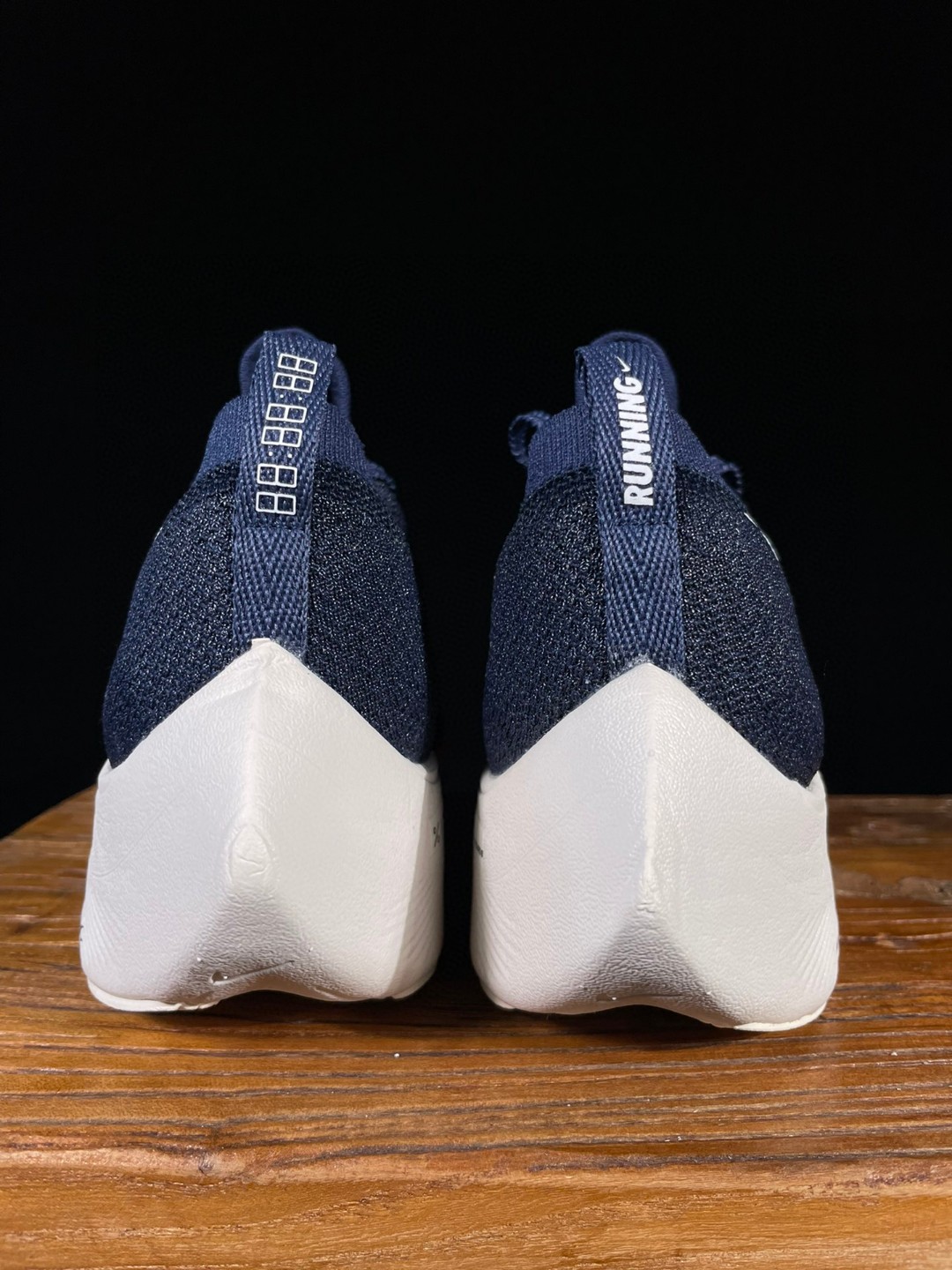 zoomX Vaporfly Next% 黑粉 低筒 减震防滑 运动鞋 跑步鞋 男鞋 女鞋