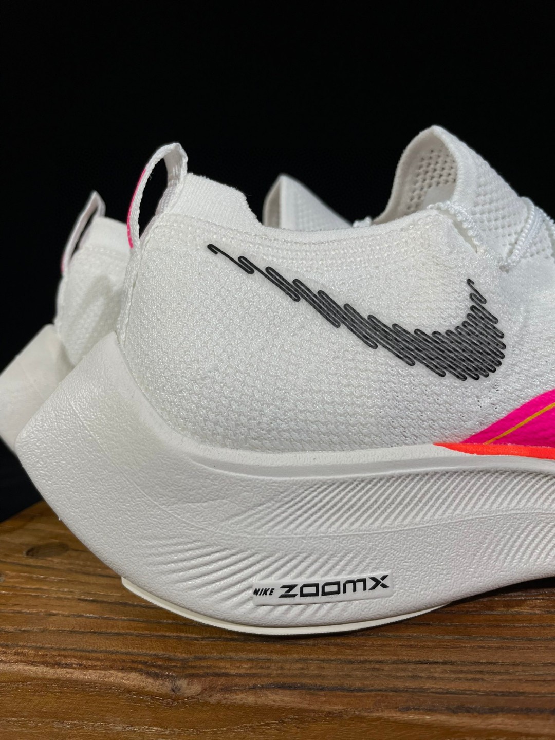 zoomX Vaporfly Next% 白粉 低筒 减震防滑 运动鞋 跑步鞋 男鞋 女鞋