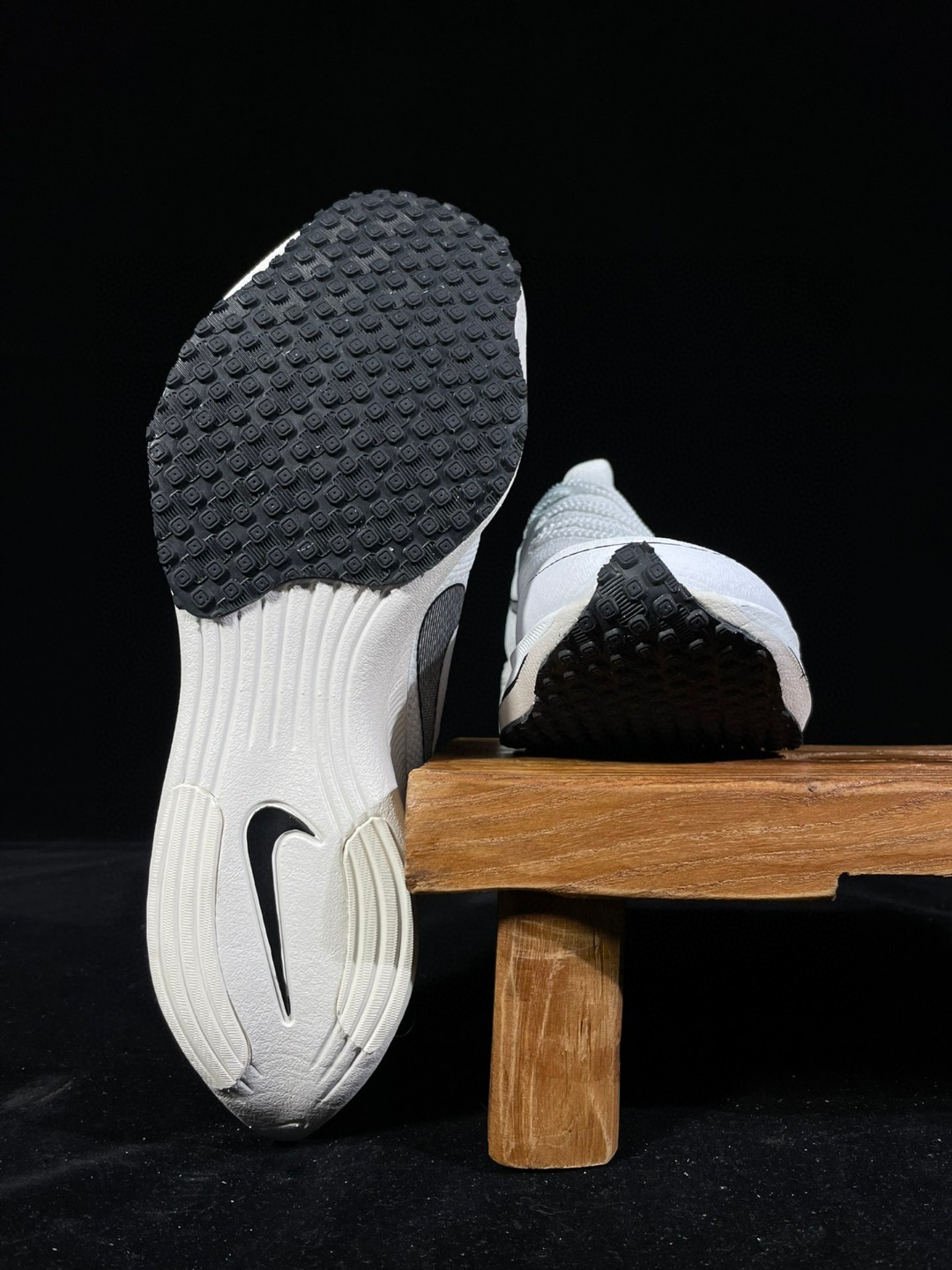 zoomX Vaporfly Next% 黑粉 低筒 减震防滑 运动鞋 跑步鞋 男鞋 女鞋