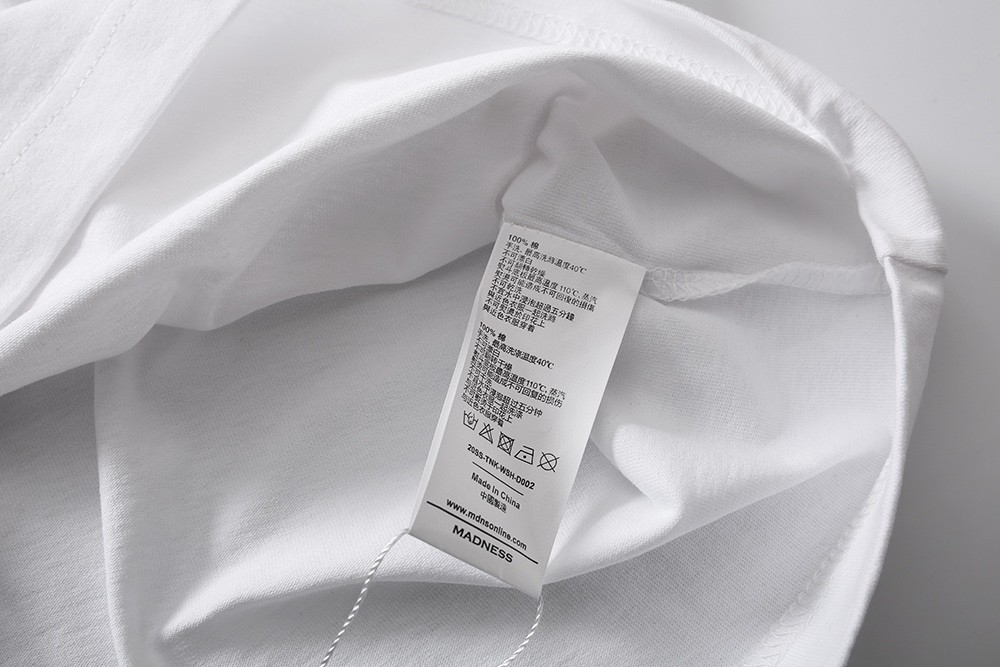 WTAPS 印花logo字母T恤 白色 黑色 短袖 圆领 男款 女款