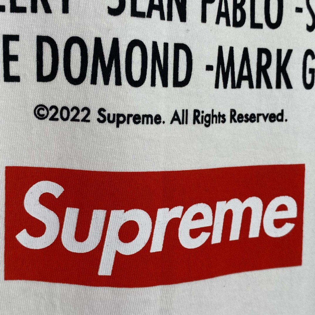 Supreme FW22 Week 14 Play Dead Tee 字母印花 白色 圆领 短袖 T 恤 夏款  男女同款 SUP-FW22-784