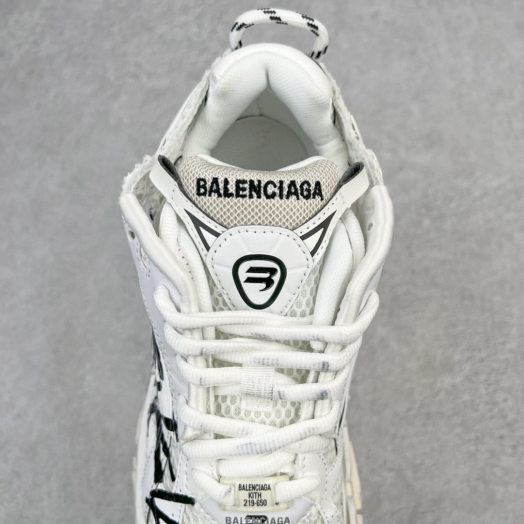 Balenciaga Runner Graffiti 巴黎世家 白色 老爹鞋 运动 复古板鞋 休闲鞋 男鞋 女鞋 677402W3RBQ9010