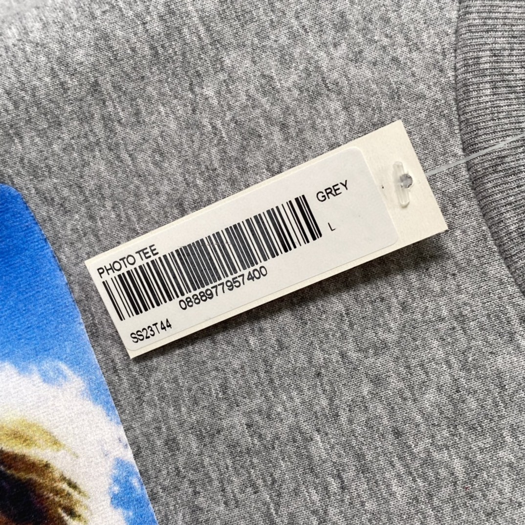 Supreme SS23 Week 1 KURT COBAIN TEE 库尔特柯本印花 短袖 灰色 T 恤 男女同款 SUP-SS23-002