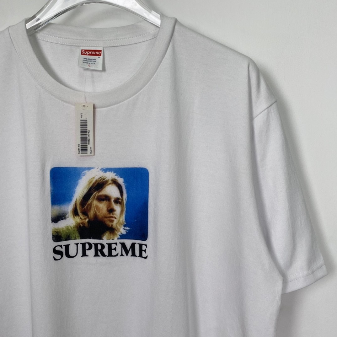 Supreme SS23 Week 1 KURT COBAIN TEE 库尔特柯本印花 短袖 白色 T 恤 男女同款 SUP-SS23-002