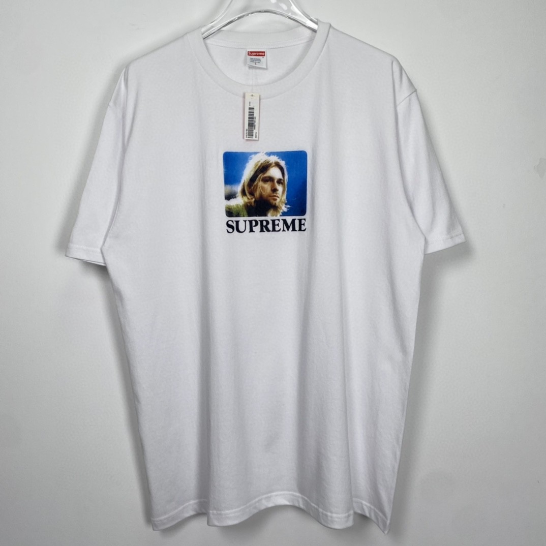 Supreme SS23 Week 1 KURT COBAIN TEE 库尔特柯本印花 短袖 白色 T 恤 男女同款 SUP-SS23-002