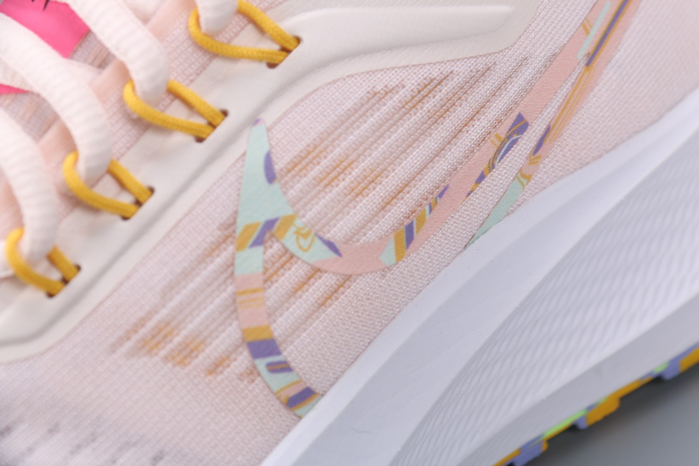 Nike Air Zoom Pegasus 39 登月39 粉白 低筒 运动鞋 跑步鞋 休闲鞋 男鞋 DO9483-600