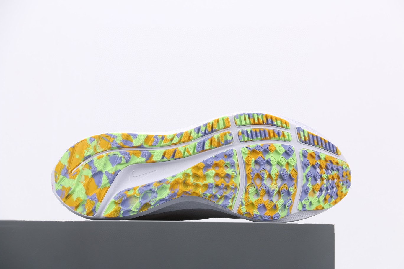 Nike Air Zoom Pegasus 39 登月39 粉白 低筒 运动鞋 跑步鞋 休闲鞋 男鞋 DO9483-600