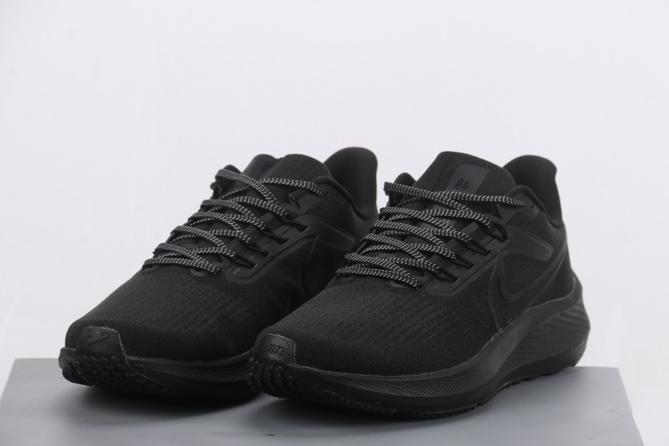 Nike Air Zoom Pegasus 39 登月39 黑色 低筒 运动鞋 跑步鞋 休闲鞋 男鞋 DH4071-006