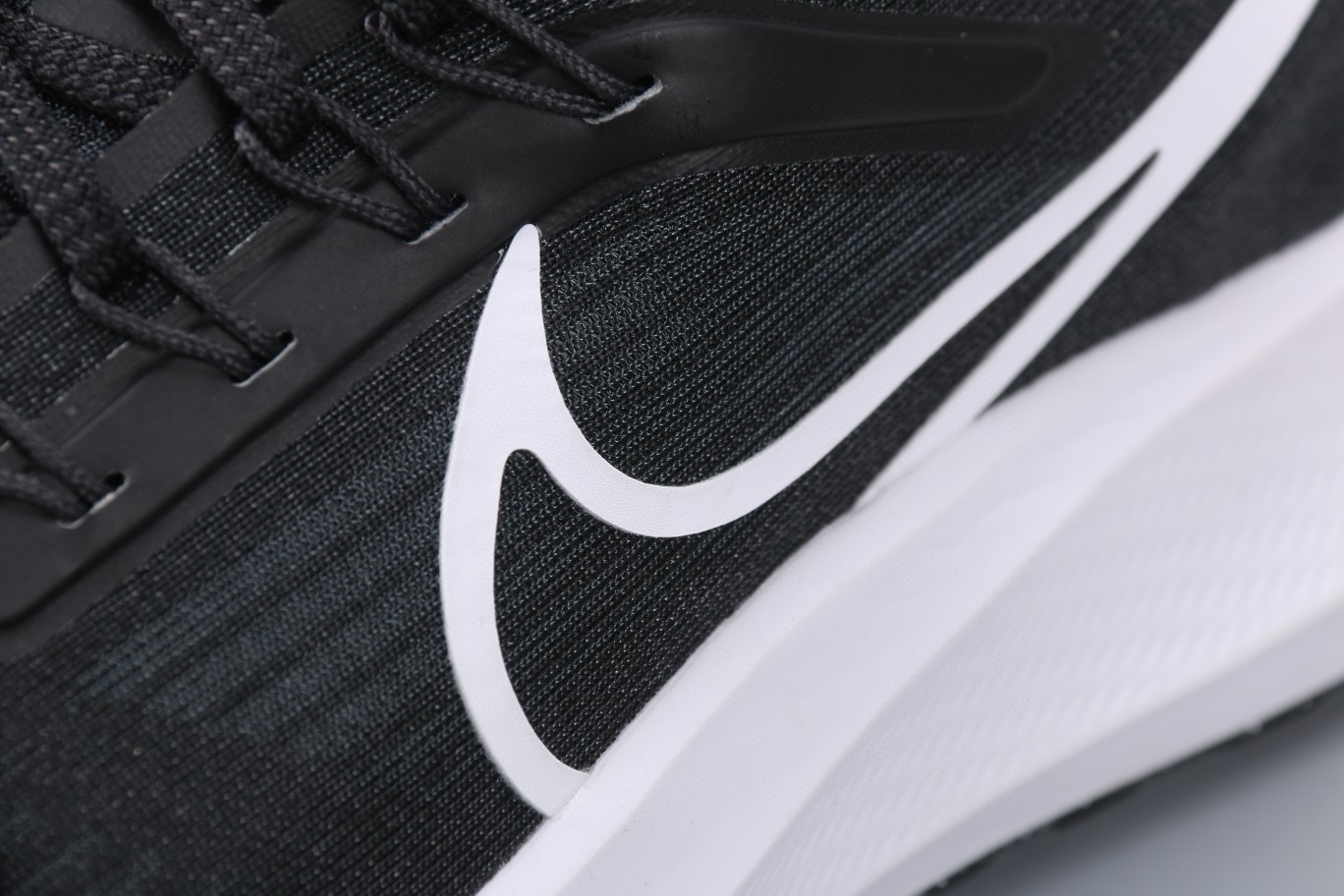 Nike Air Zoom Pegasus 39 登月39 黑白 低筒 运动鞋 跑步鞋 休闲鞋 男鞋 DH4072-001