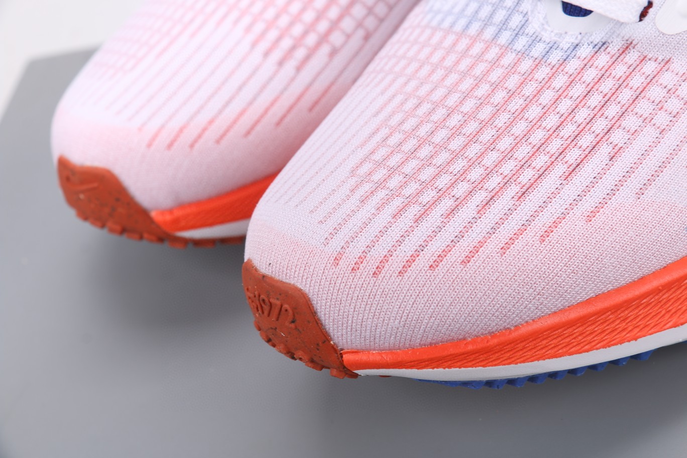 Nike Air Zoom Pegasus 39 登月39 白红蓝 低筒 运动鞋 跑步鞋 休闲鞋 男鞋 