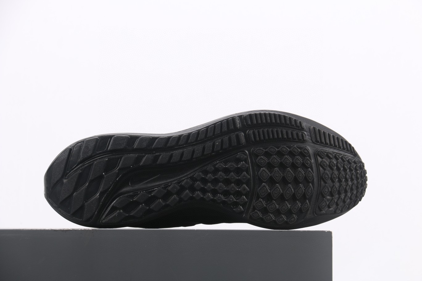 Nike Air Zoom Pegasus 39 登月39 黑色 低筒 运动鞋 跑步鞋 休闲鞋 男鞋 DH4071-006