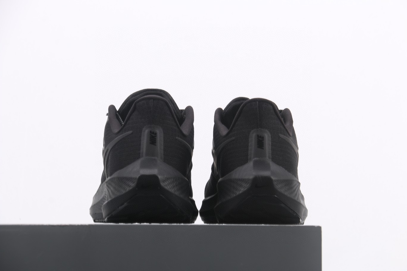 Nike Air Zoom Pegasus 39 登月39 黑色 低筒 运动鞋 跑步鞋 休闲鞋 男鞋 DH4071-006