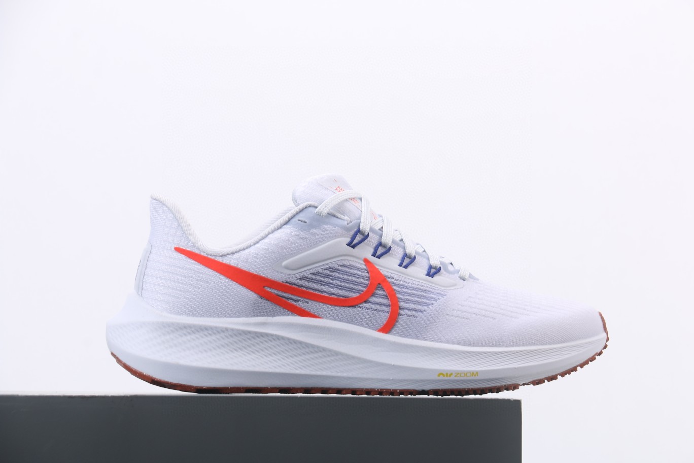 Nike Air Zoom Pegasus 39 登月39 白红 低筒 运动鞋 跑步鞋 休闲鞋 男鞋