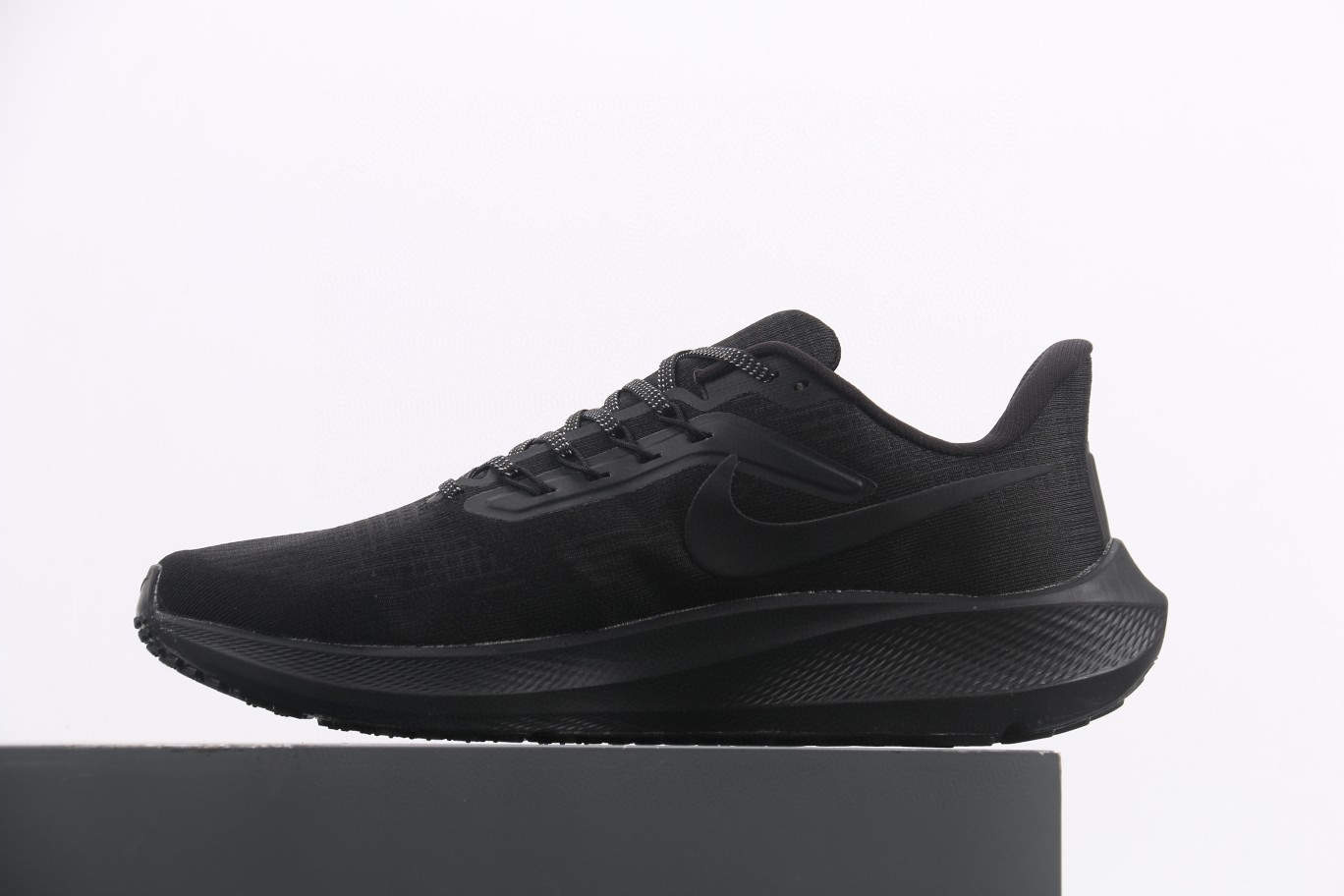 Nike Air Zoom Pegasus 39 登月39 黑色 低筒 运动鞋 跑步鞋 休闲鞋 男鞋 DH4071-006