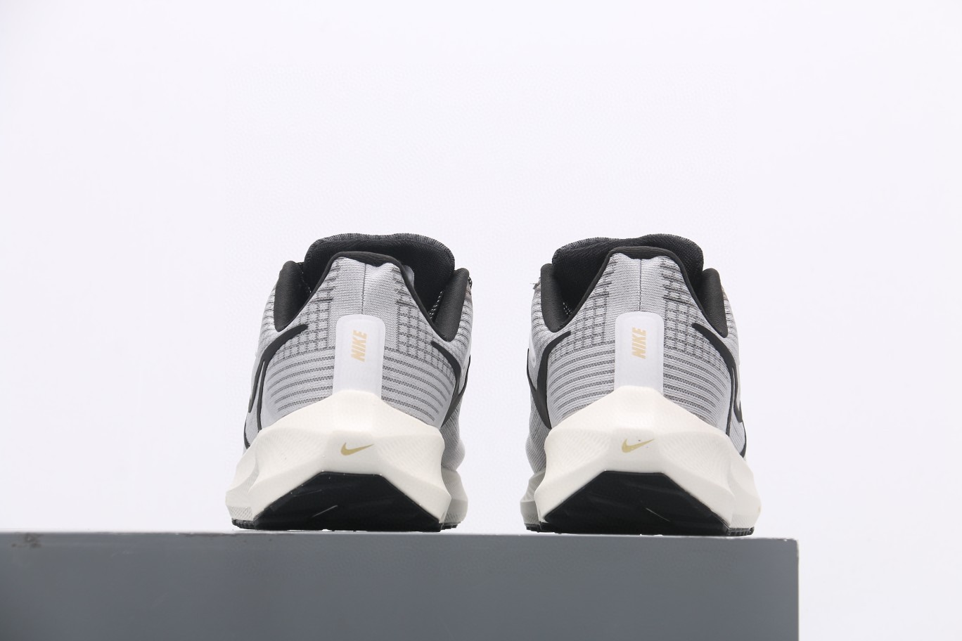 Nike Air Zoom Pegasus 39 登月39 黑灰 低筒 运动鞋 跑步鞋 休闲鞋 男鞋 DH4071-004