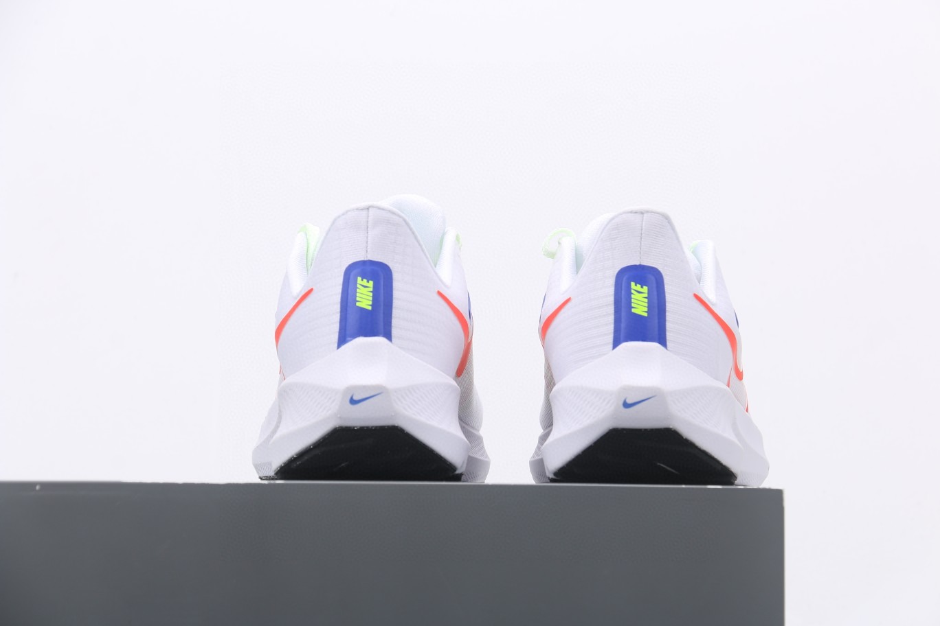 Nike Air Zoom Pegasus 39 登月39 白色 低筒 运动鞋 跑步鞋 休闲鞋 男鞋 DX3354-100