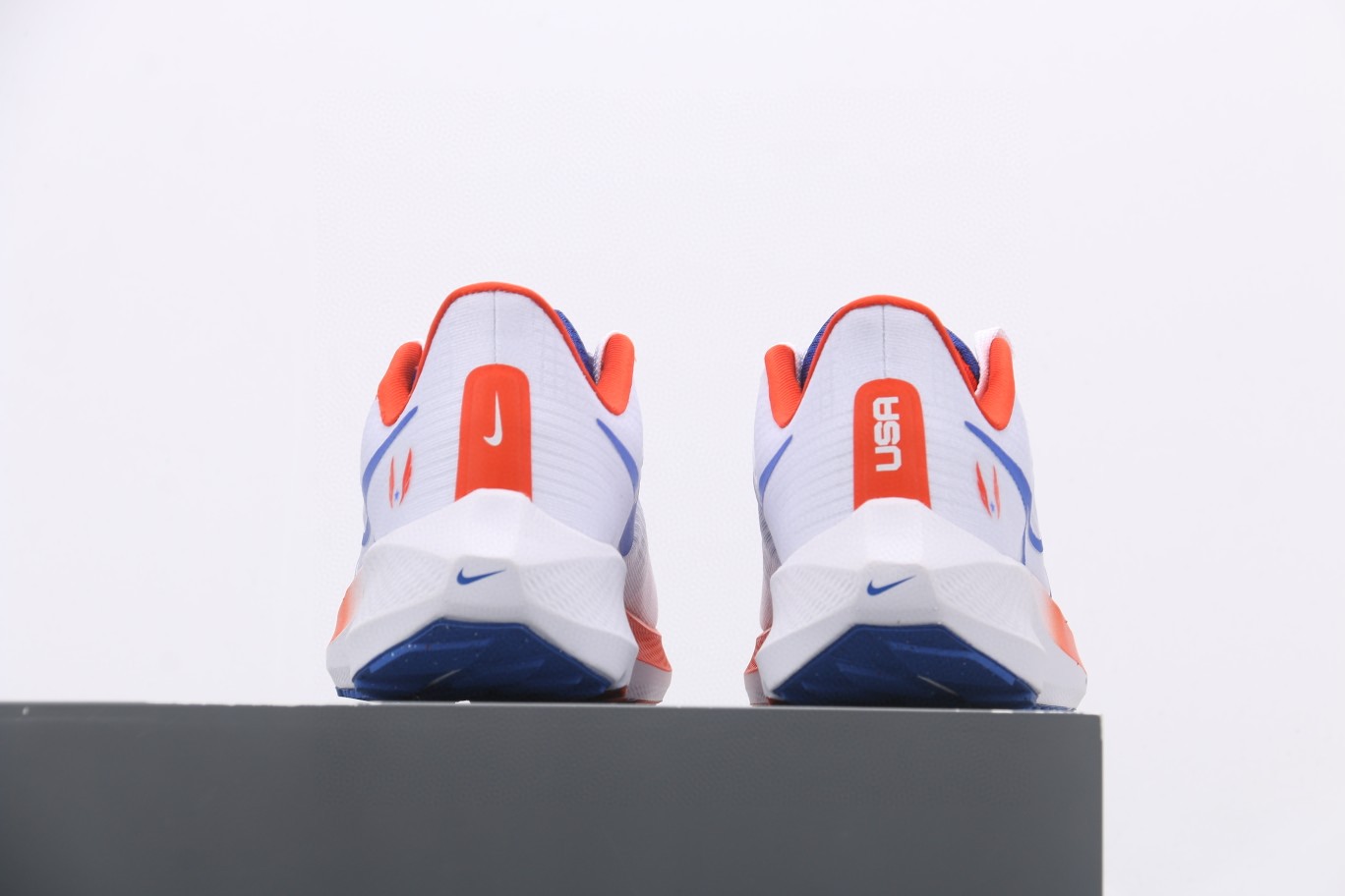 Nike Air Zoom Pegasus 39 登月39 白红蓝 低筒 运动鞋 跑步鞋 休闲鞋 男鞋 