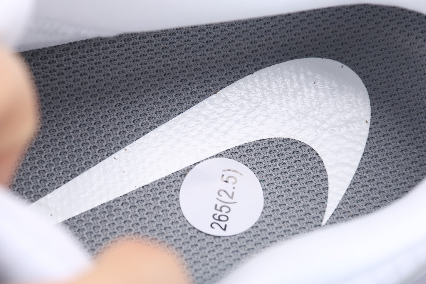 Nike Air Zoom Pegasus 39 登月39 白灰 低筒 运动鞋 跑步鞋 休闲鞋 男鞋 女鞋 DH4071-100