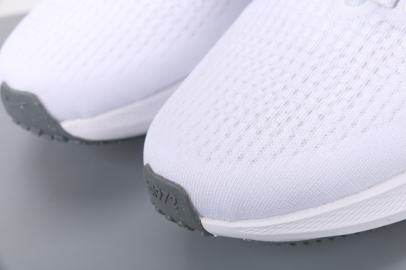 Nike Air Zoom Pegasus 39 登月39 白灰 低筒 运动鞋 跑步鞋 休闲鞋 男鞋 女鞋 DH4071-100