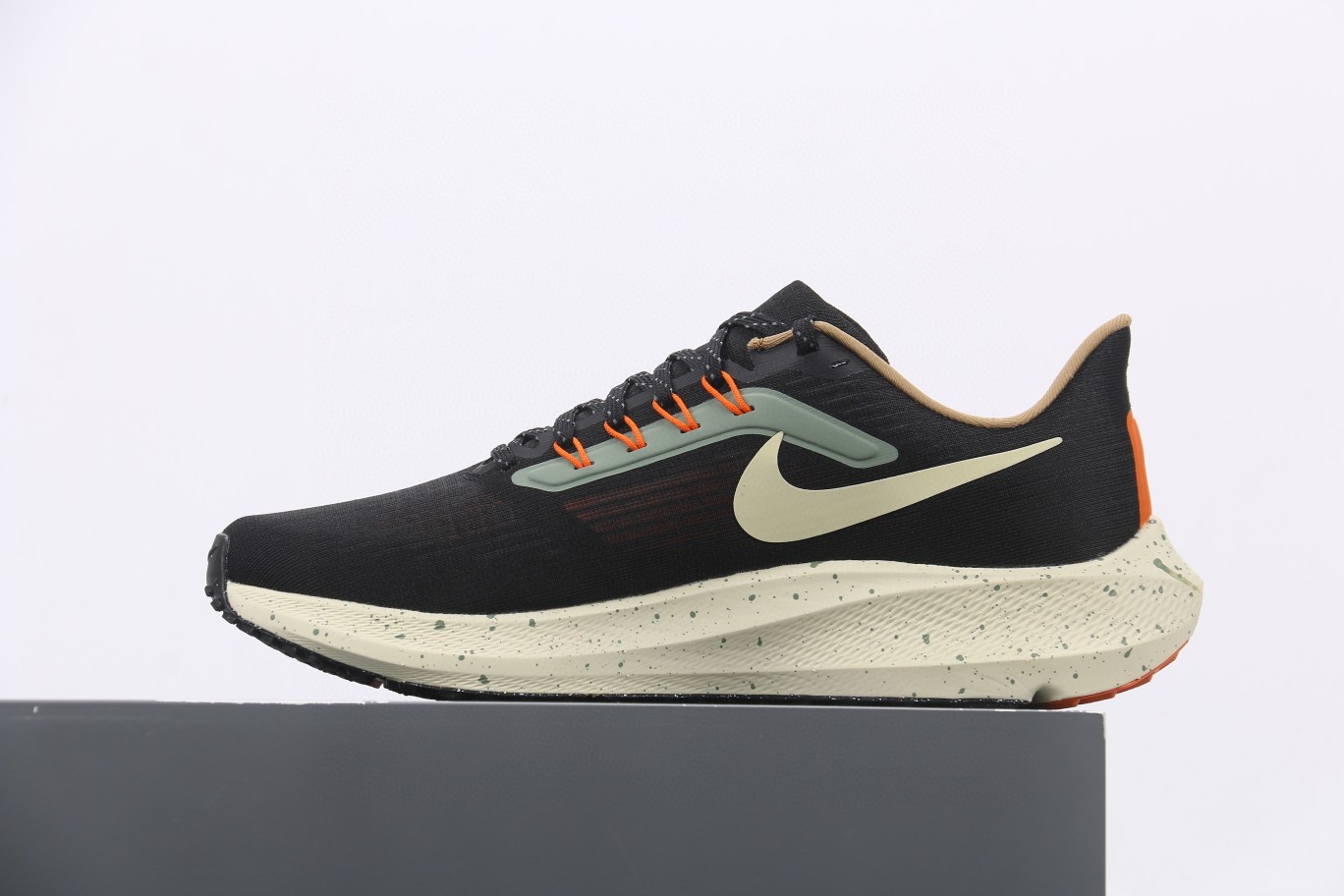 Nike Air Zoom Pegasus 39 登月39 黑色 低筒 运动鞋 跑步鞋 休闲鞋 男鞋 DX6039-071