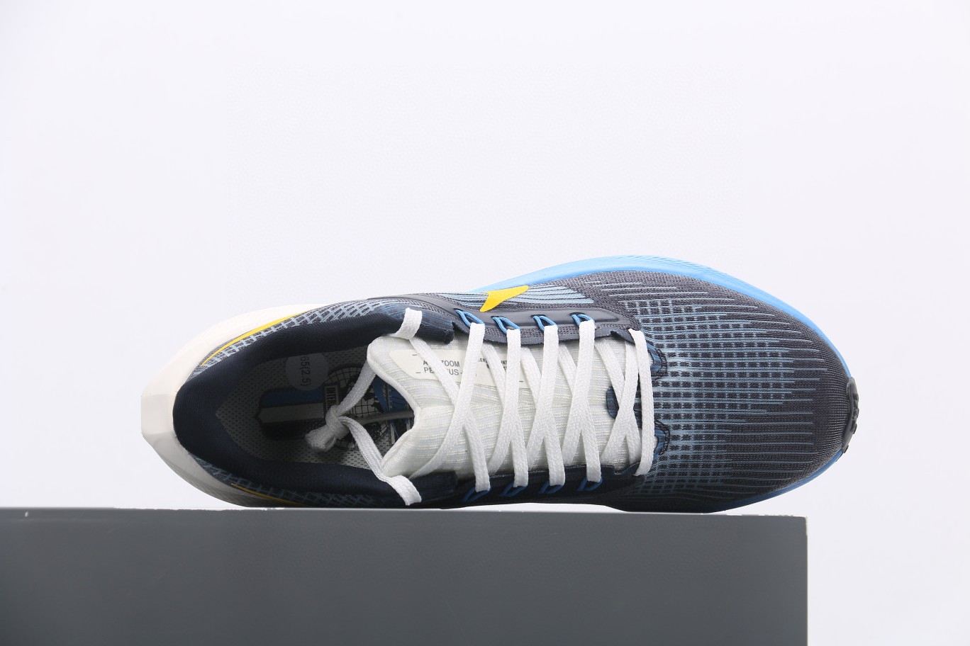 Nike Air Zoom Pegasus 39 premium 登月39 黑蓝黄 低筒 运动鞋 跑步鞋 休闲鞋 男鞋 女鞋 DO9580-400