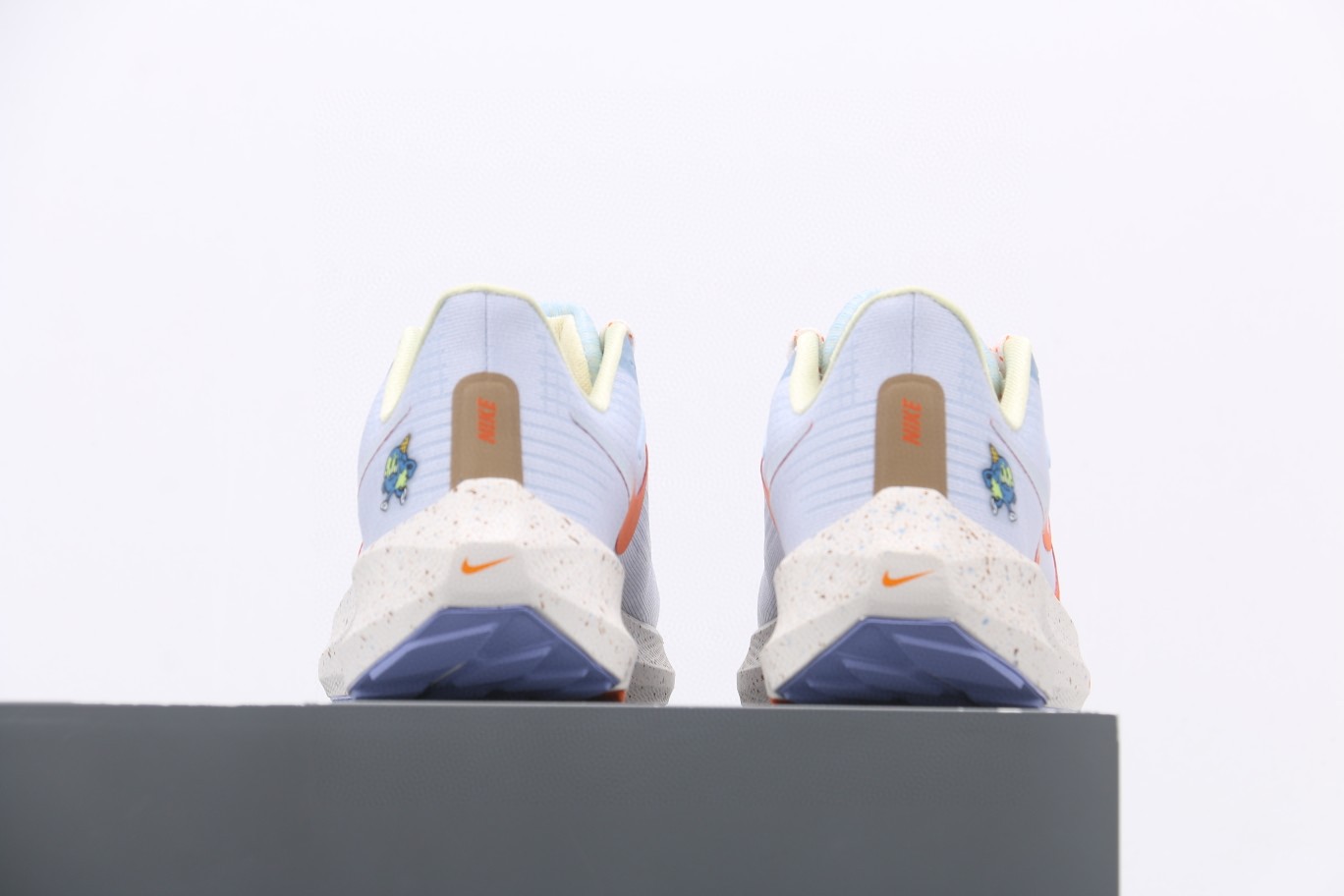 Nike Air Zoom Pegasus 39 登月39 浅蓝 低筒 运动鞋 跑步鞋 休闲鞋 女鞋 DX6047-181