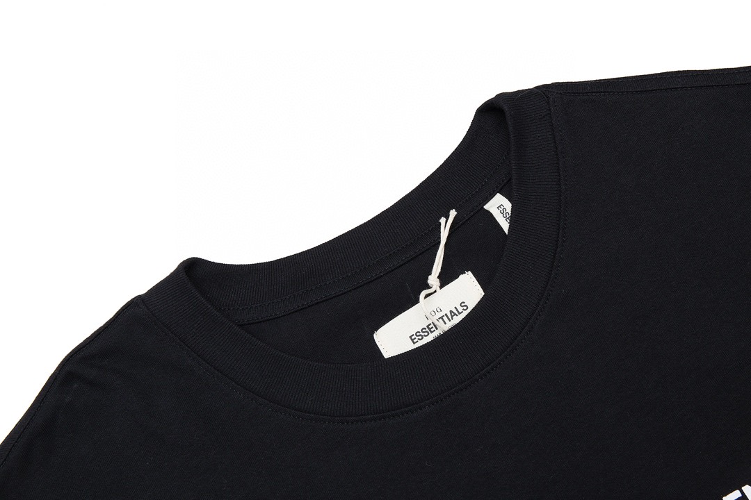 Fear Of God ESSENTIALS CALIFORNIA PHOTO BOXY T-SHIRTS FOG 加州限定款相片印花短袖 黑色 T 恤 夏款 男女同款 