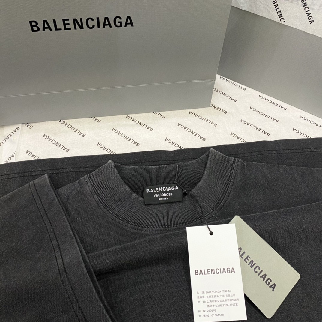 BALENCIAGA 施华洛世奇 水钻 后背字母LOGO 水洗雪花 做旧 黑色 T 恤 圆领 夏季 男女同款 
