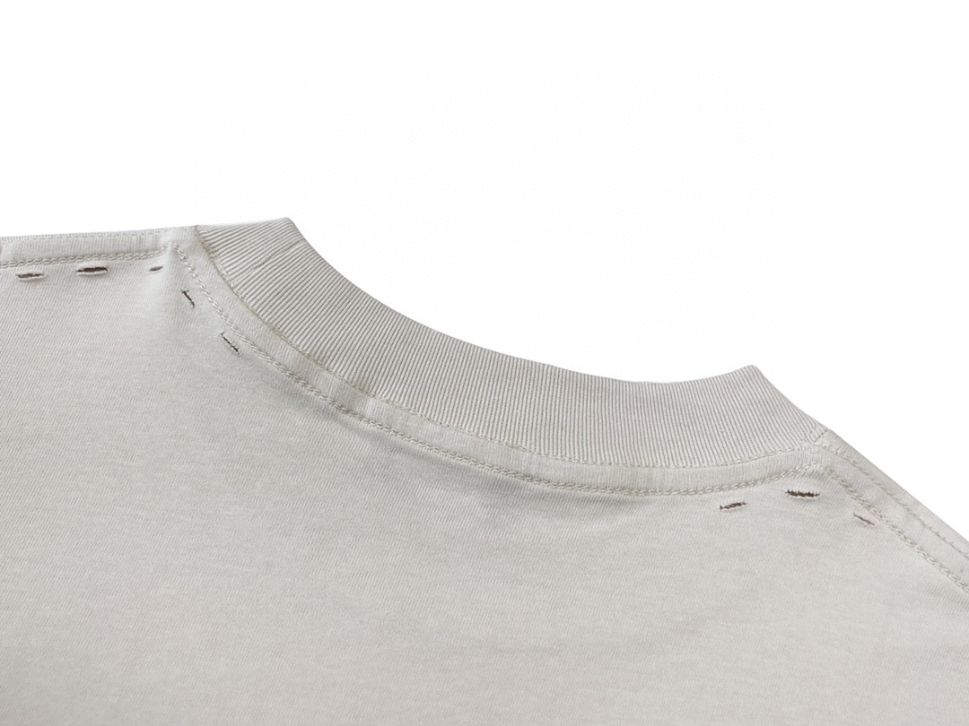 Balenciaga RuPaul 联名款 平纹字母logo 米白色 T 恤 圆领 夏季 男女同款 676589TLV579057