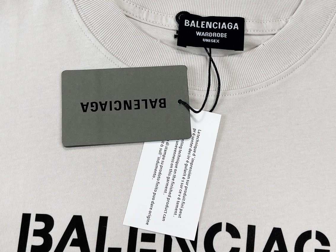 Balenciaga RuPaul 联名款 平纹字母logo 米白色 T 恤 圆领 夏季 男女同款 676589TLV579057