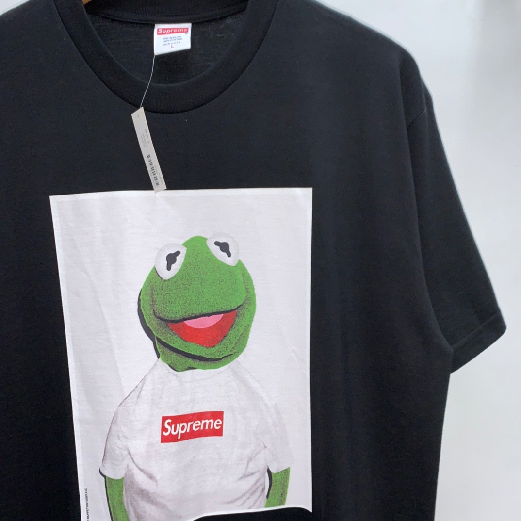 Supreme 08ss KERMIT 科密特青蛙 TEE 黑色 圆领 短袖 T 恤 夏款  男女同款 