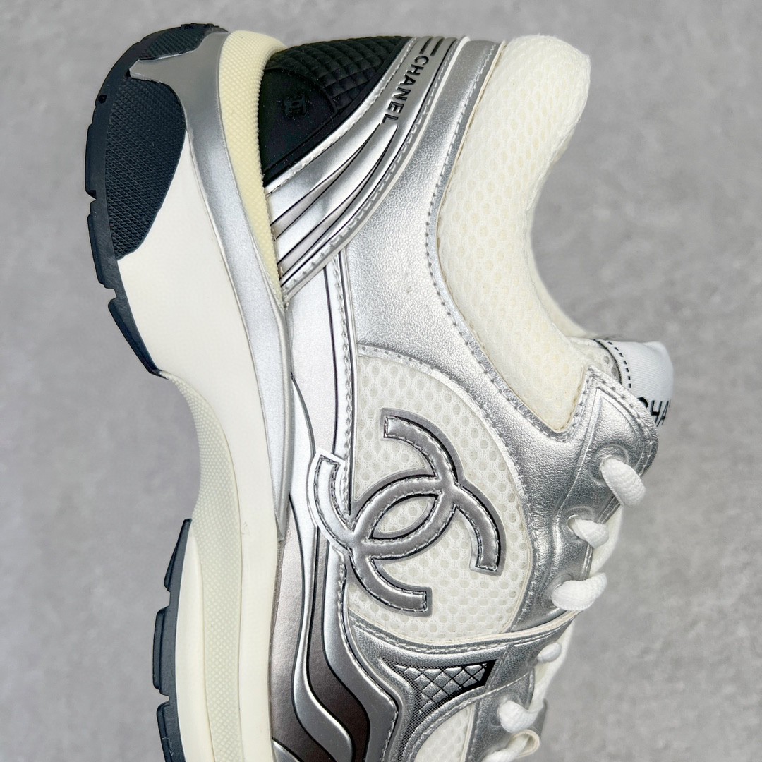 CHANEL 香奈儿 徽标 白银色 低筒 运动鞋 休闲鞋 跑步鞋 女鞋 G39792 Y56368 K5451