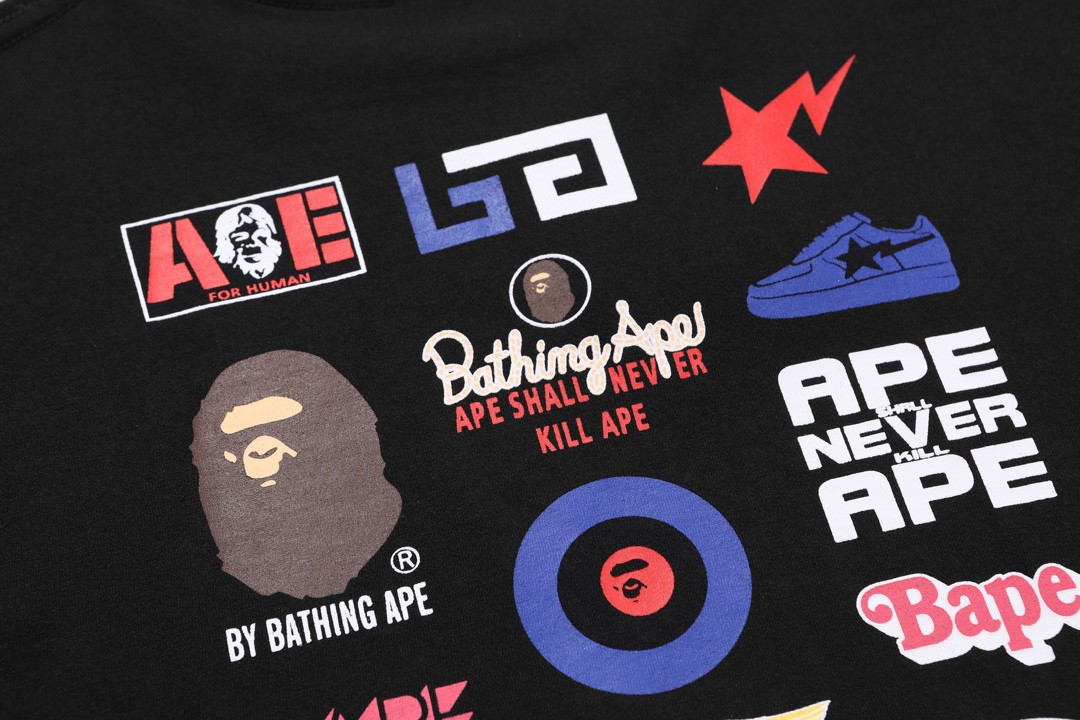 A BATHING APE BAPE 小猿人头 后背徽章 黑色 白色 圆领 T恤 短袖 夏款 男女同款 