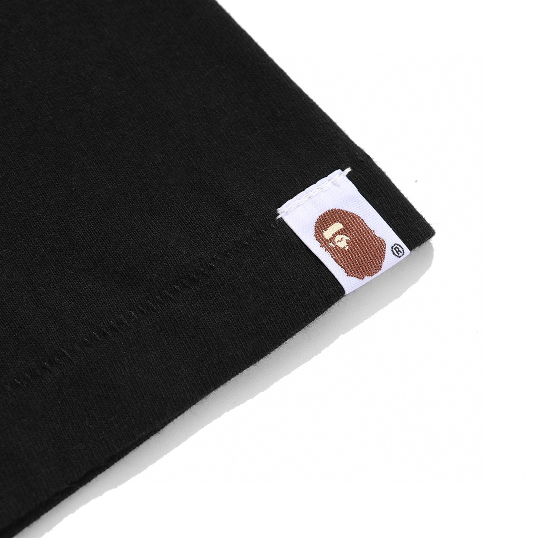 A BATHING APE BAPE 猿人头 字母印花 黑色 白色 圆领 T恤 短袖 夏款 男女同款 