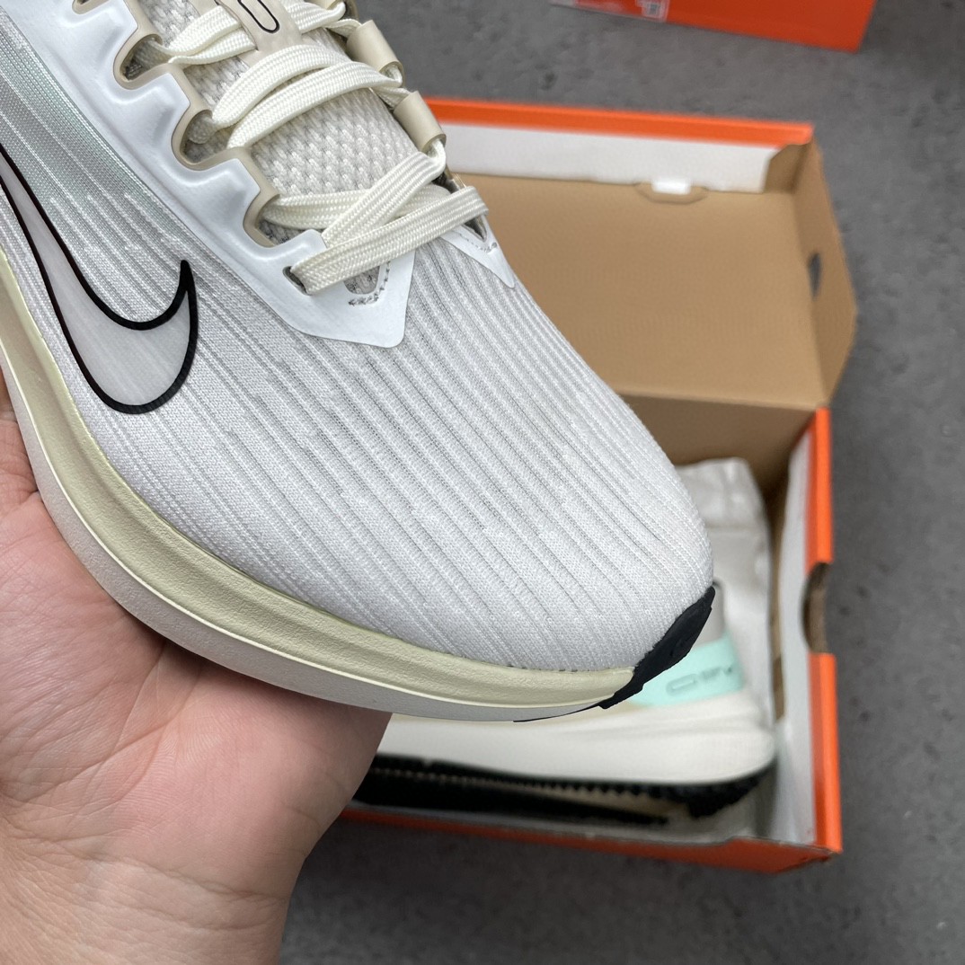 Nike Zoom Winflo 9 白绿 低筒 减震防滑 运动鞋 跑步鞋 男鞋 女鞋 DV9121-011